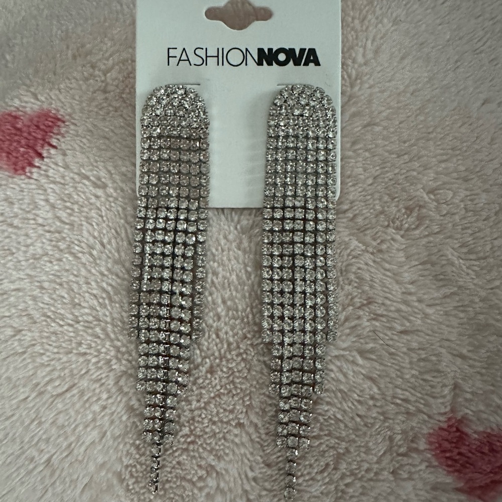 Fashion Nova Silver Chandelier Earrings